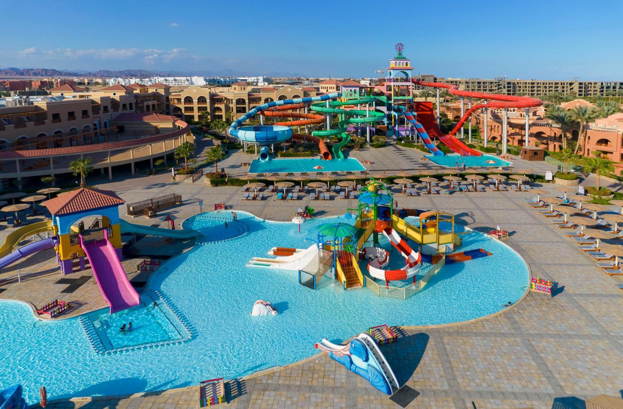 Charmillion Gardens Aquapark Hotell Sharm el-Sheik Eksteriør bilde Aerial view of the park
